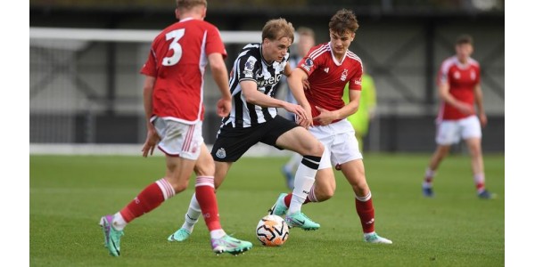 Hvilke lag slo gjennom og gikk videre til semifinalen i Champions League for mer enn 20 år siden?